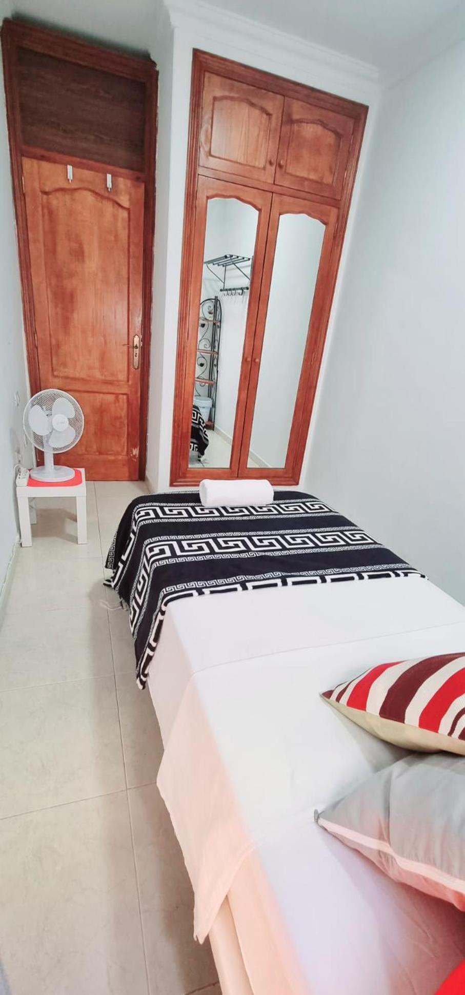 Almar We Go! Habitaciones Privadas En Alcala - Private Rooms - Pieces Privees - In Shared Apartment Екстер'єр фото