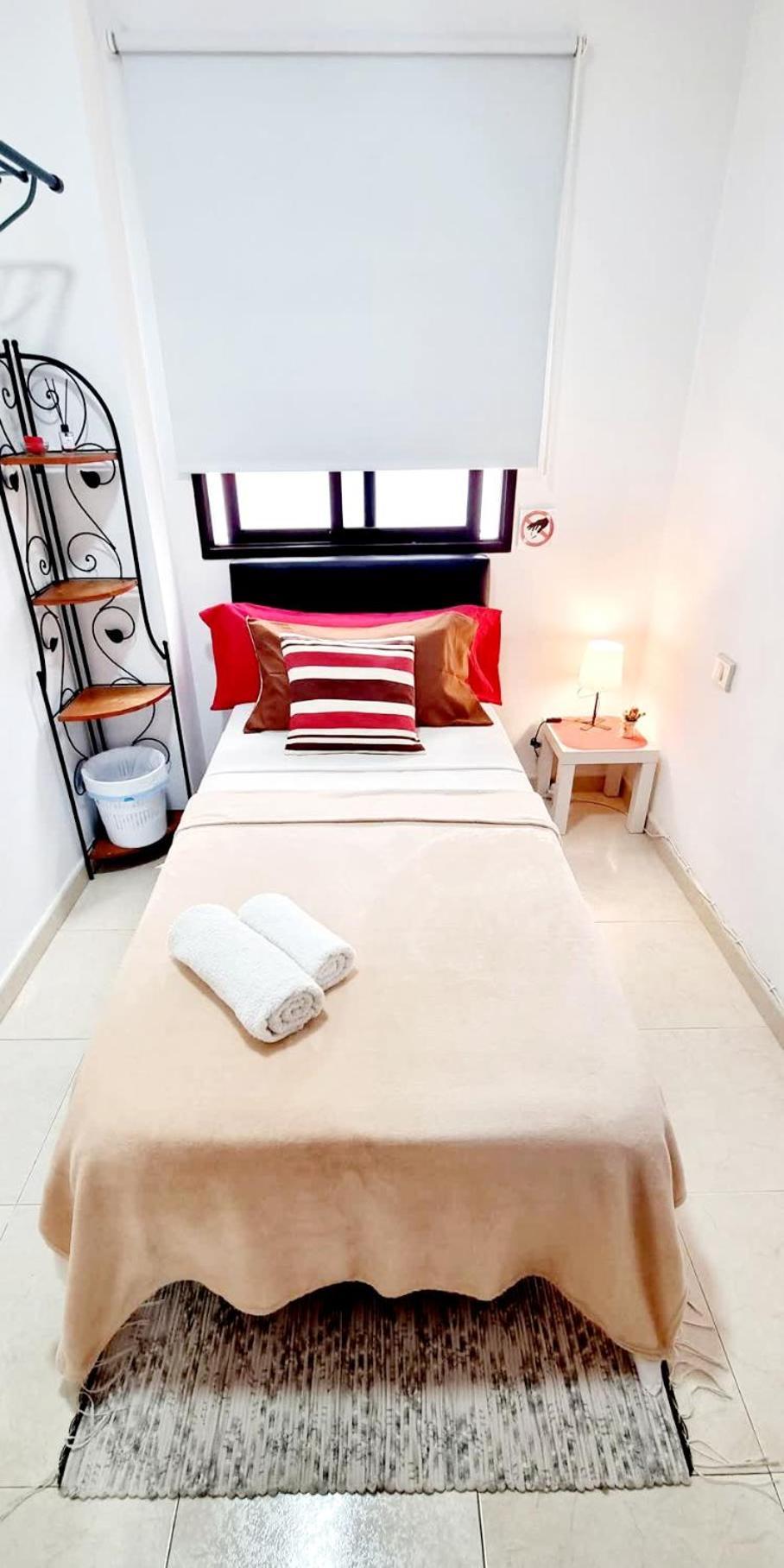 Almar We Go! Habitaciones Privadas En Alcala - Private Rooms - Pieces Privees - In Shared Apartment Екстер'єр фото